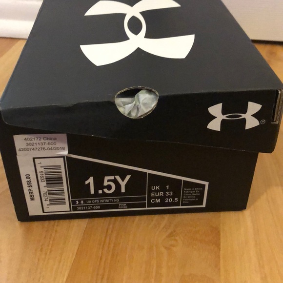 Brand new under Armour gps infinity sneakers - Picture 4 of 4
